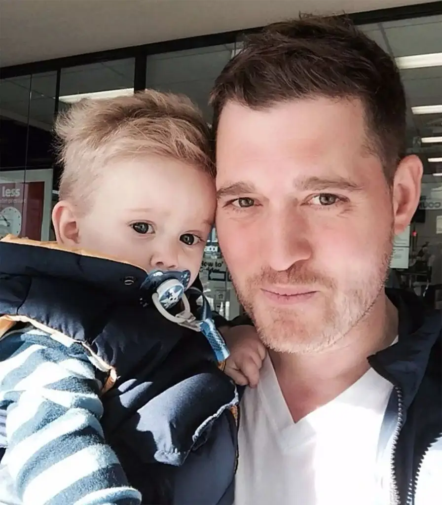 photo of Michael Bublé and his baby son Noah