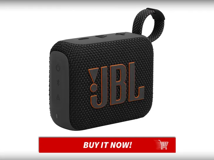 JBL-Bluetooth-Ultra-Portable-waterproof-speaker-Prime-Day-Summer-Songs-HAND