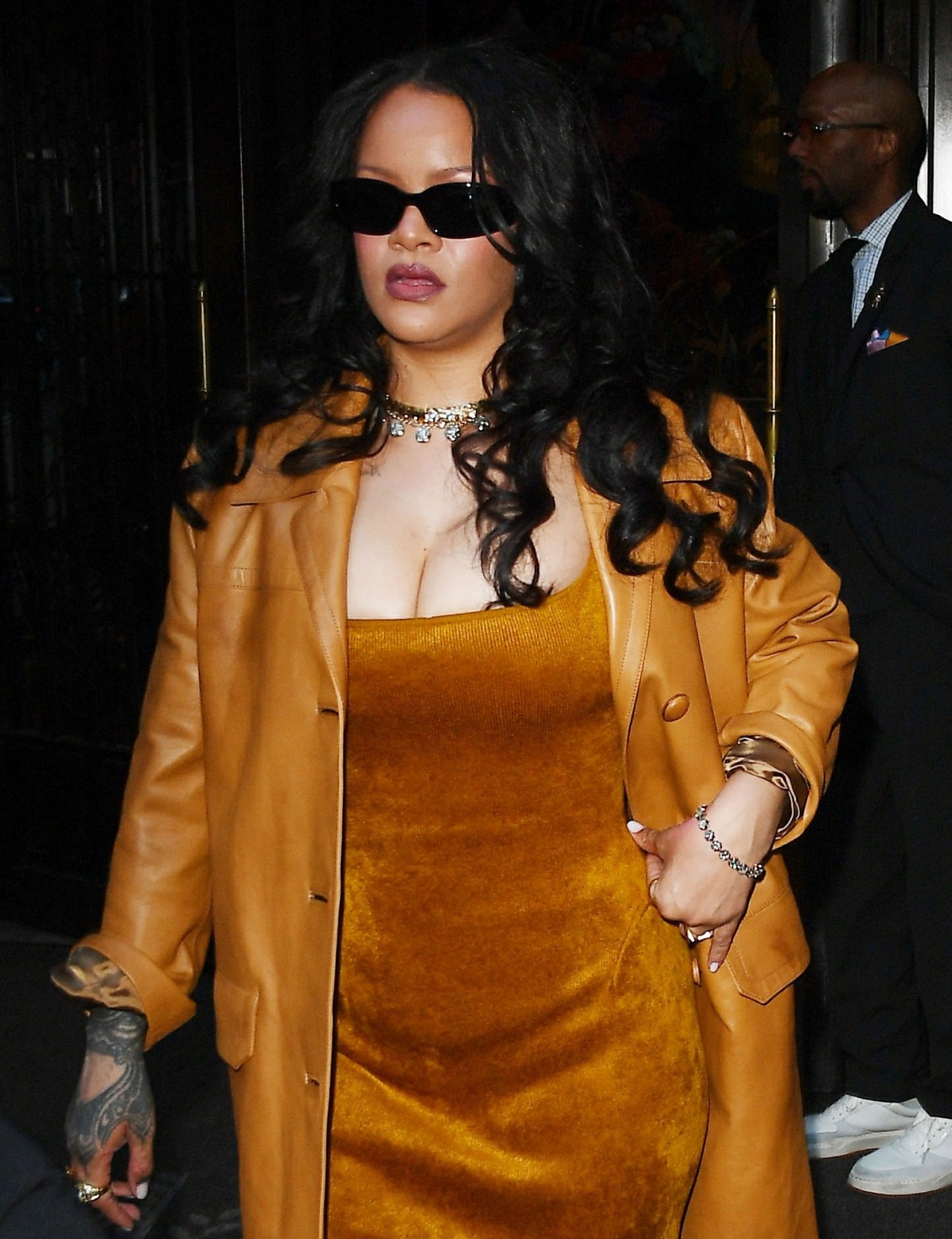 Hyperlinks “Rihanna wore Alaia for an look on the Tribeca Movie Pageant” 1 BGUS 3607949 001
