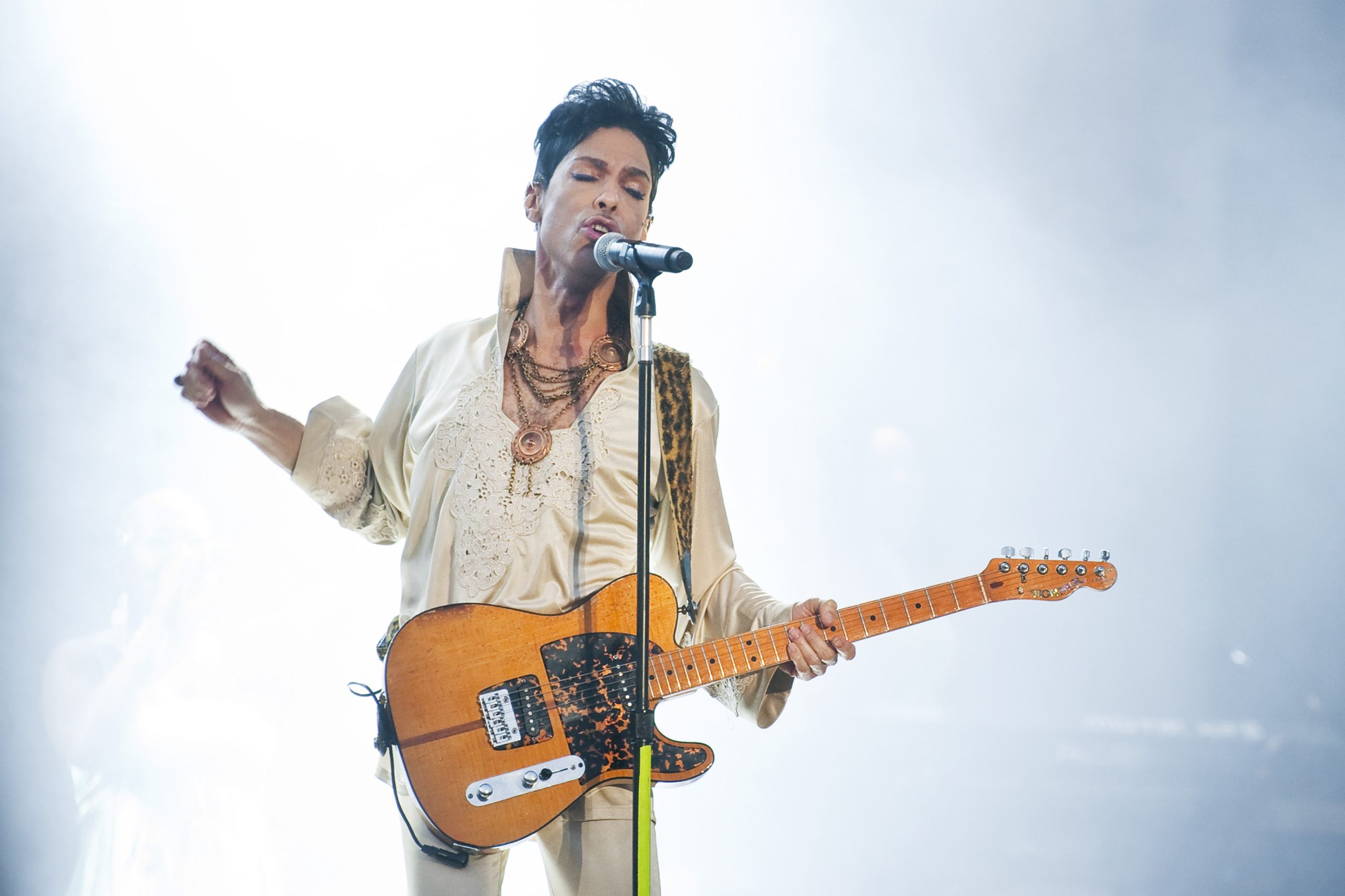 41 of Prince's Most Iconic Style Moments