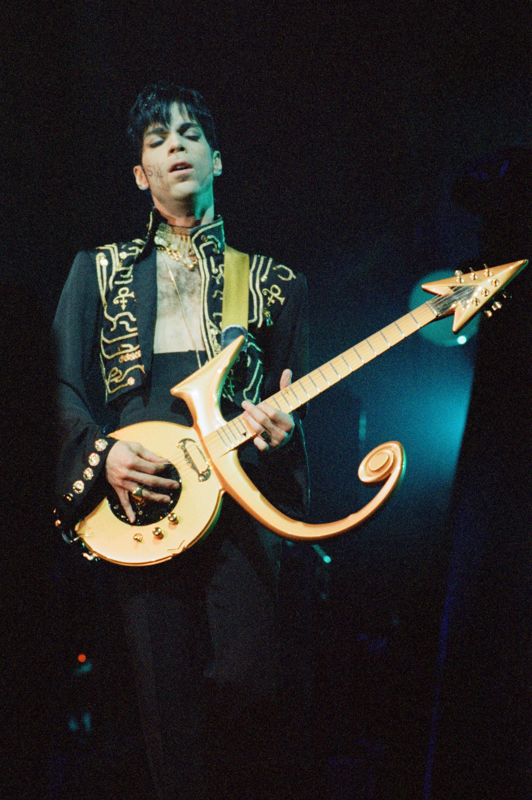 41 of Prince's Most Iconic Style Moments