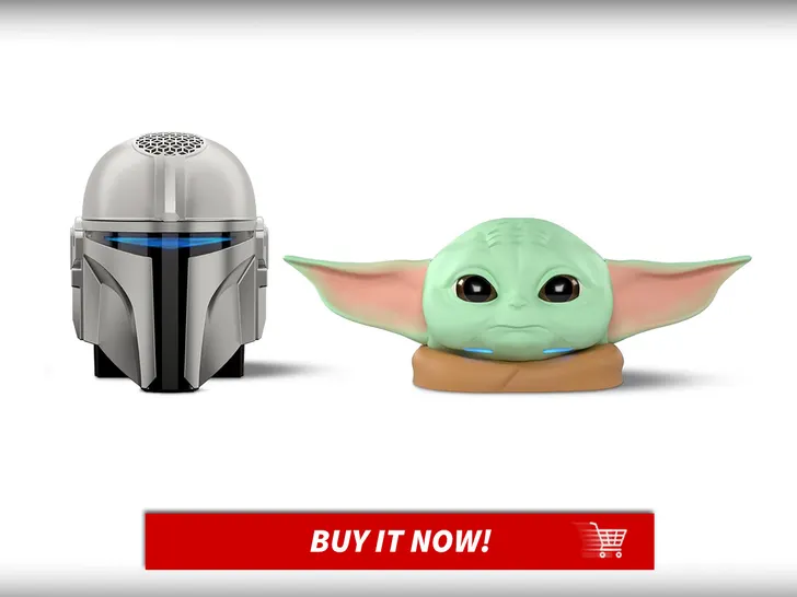 Echo-The-Mandalorian-And-GRogu-Ultimate-Fan-Bundle-Pre-Prime-Amazon-Devices-MAIN
