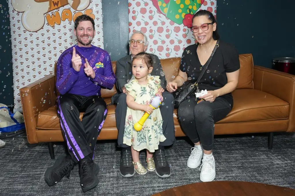 Robert De Niro, 82, enjoys uncommon hand-in-hand outing with companion Tiffany Chen, 46 2 Robert, Tiffany and Gia Virginia meet Lachlan Gillespie from The Wiggles