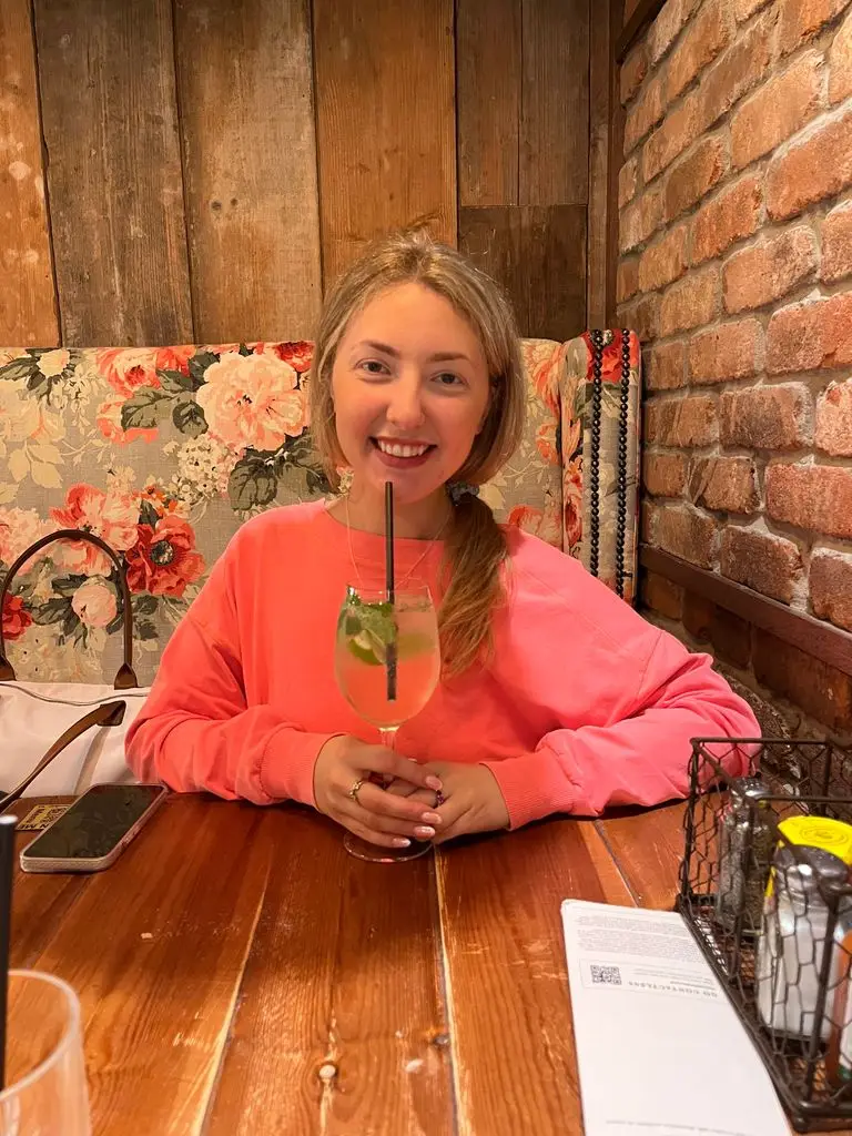 from rhino watching to avoiding malaria 2 The aforementioned neon pink top!