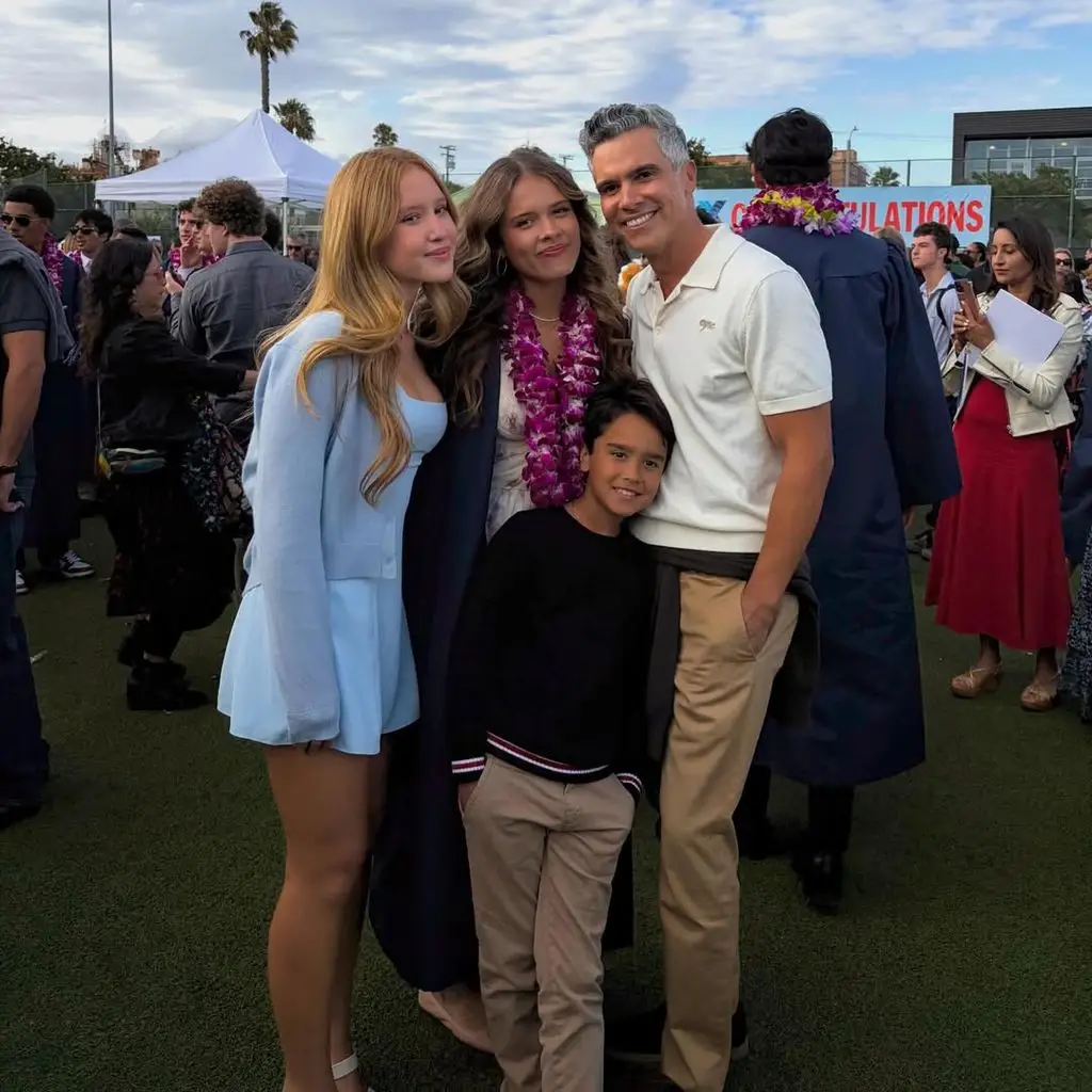 Jessica Alba pays touching tribute to daughter Honor on special occasion 4 children's graduation Cash Warren