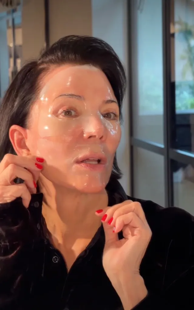 Madison LeCroy and Kris Jenner cannot get sufficient of those masks Sungboon Editor 3 A dark-haired person applying a transparent mask.
