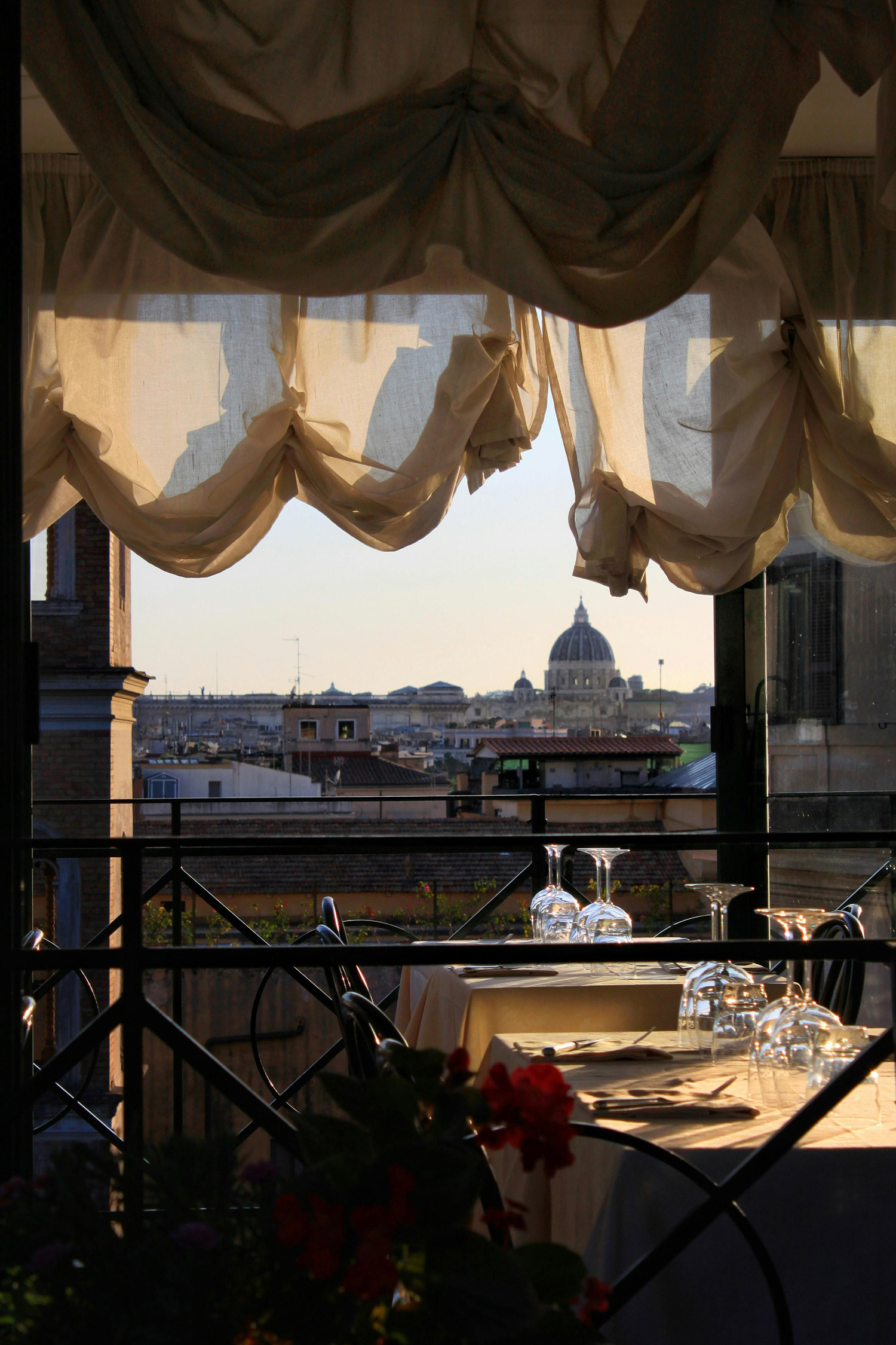 Italian court docket permits eating places to refuse to offer free water to prospects 1 Empty restaurant in Rome, Lazio, Italy with view