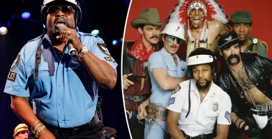 Village Folks singer Victor Willis dies at 74 after battle with 'transient, aggressive sickness' 17 Village People singer Victor Willis dies at 74 after battle with 'brief, aggressive illness'