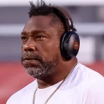 Warren Sapp under investigation over alleged battery at senior living facility and will not be charged