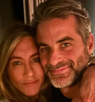 Jennifer Aniston's loved-up weekend with Jim Curtis has followers asking a stunning query 1 Jennifer Aniston's loved-up weekend with Jim Curtis has fans asking a surprising question
