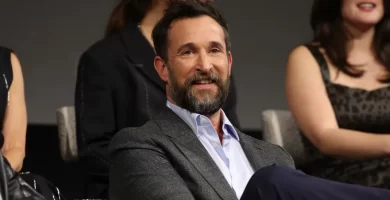 Noah Wyle was supplied 'tons' of roles however 'could not get out' of 'ER' 26 Noah Wyle was offered 'tons' of roles but 'couldn't get out' of 'ER'