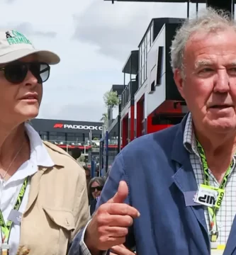Jeremy Clarkson seen for the primary time since revealing his most cancers prognosis as he attends F1 with girlfriend Lisa 1 Jeremy Clarkson seen for the first time since revealing his cancer diagnosis as he attends F1 with girlfriend Lisa