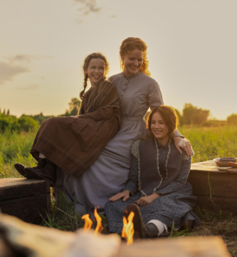 Netflix 'Little Home on the Prairie' Boss Talks Conventional Spouse Pattern 2 Netflix 'Little House on the Prairie' Boss Talks Traditional Wife Trend