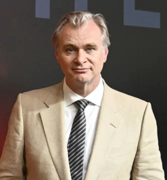 Christopher Nolan Addresses Backlash and Trendy Dialogue 1 Christopher Nolan Addresses Backlash and Modern Dialogue