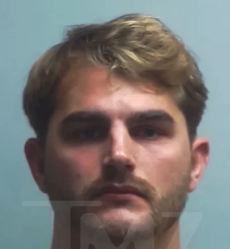 Ultimatum star Blake Robertson arrested for assault after filming the present 3 Ultimatum star Blake Robertson arrested for assault after filming the show