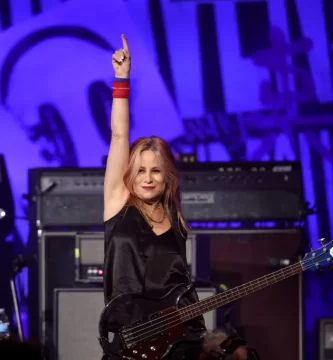 L7 bassist, who battled mind most cancers, was 59 3 L7 bassist, who battled brain cancer, was 59