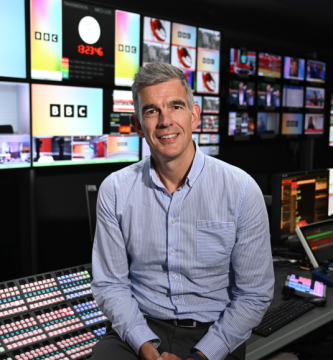BBC employees revolt at city corridor towards Romesh Ranganathan's pay rise and publicity 3 BBC staff revolt at town hall against Romesh Ranganathan's pay rise and publicity