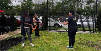 Antoinette Wooden wants black women to find well-being through archery