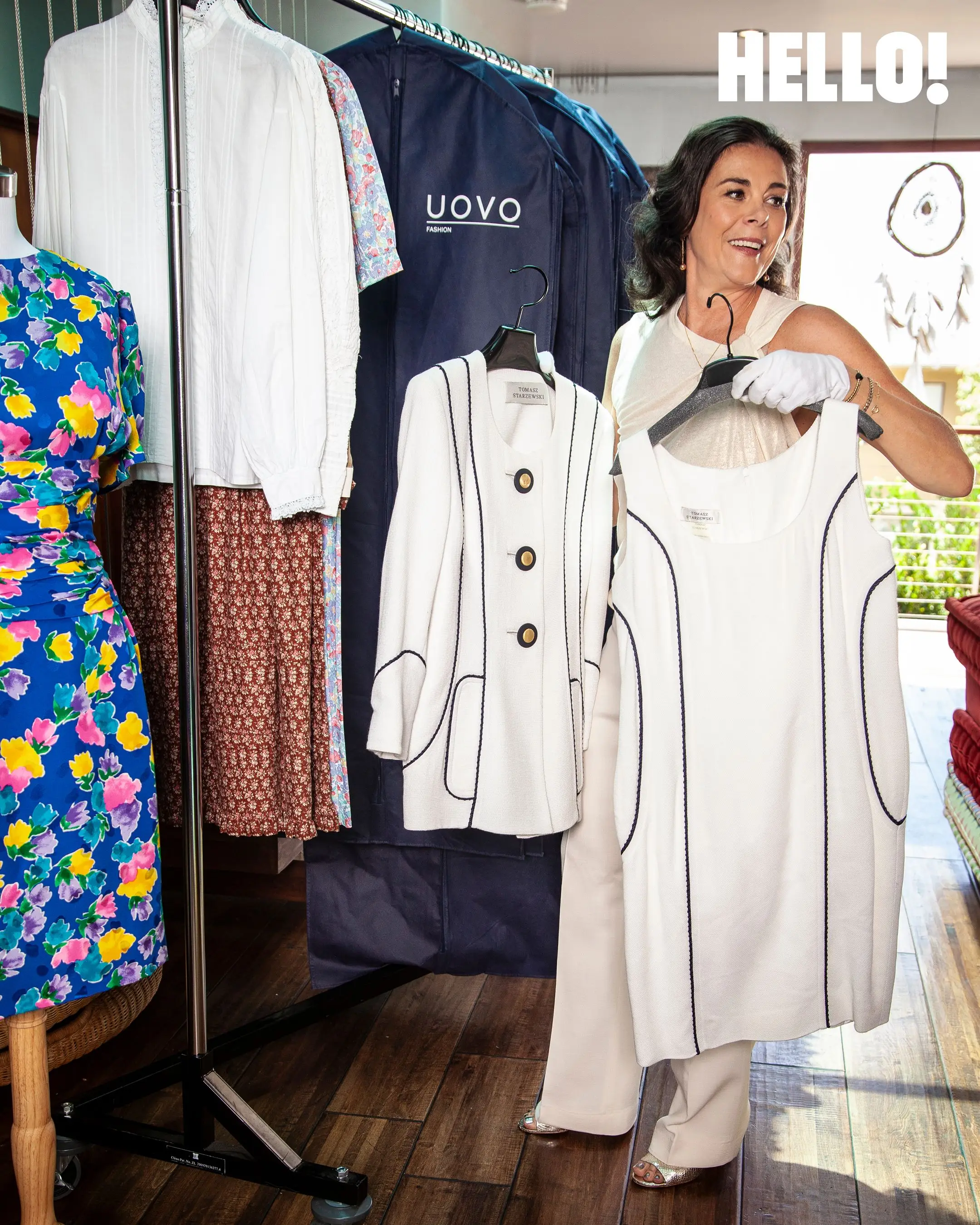 Meet Princess Diana's No 1 Fan Who Collects Diana's Outdated Stuff – and Would not Let Kate Middleton or Meghan Markle Borrow Them 6 Renae Plant with Tomasz Starzewski's costume