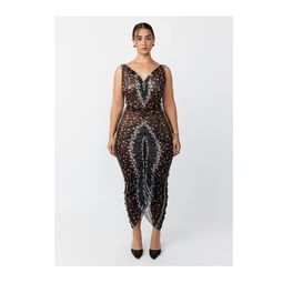 The Greatest Black-Owned Trip Clothes to Purchase This Summer season 19 Kwame Adusei Dress