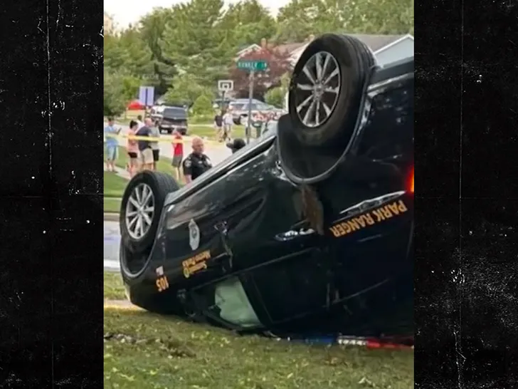 golf-course-car-chase-2