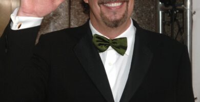 “Tim Curry has died on the age of 80” hyperlinks 18 “Tim Curry has died at the age of 80” links