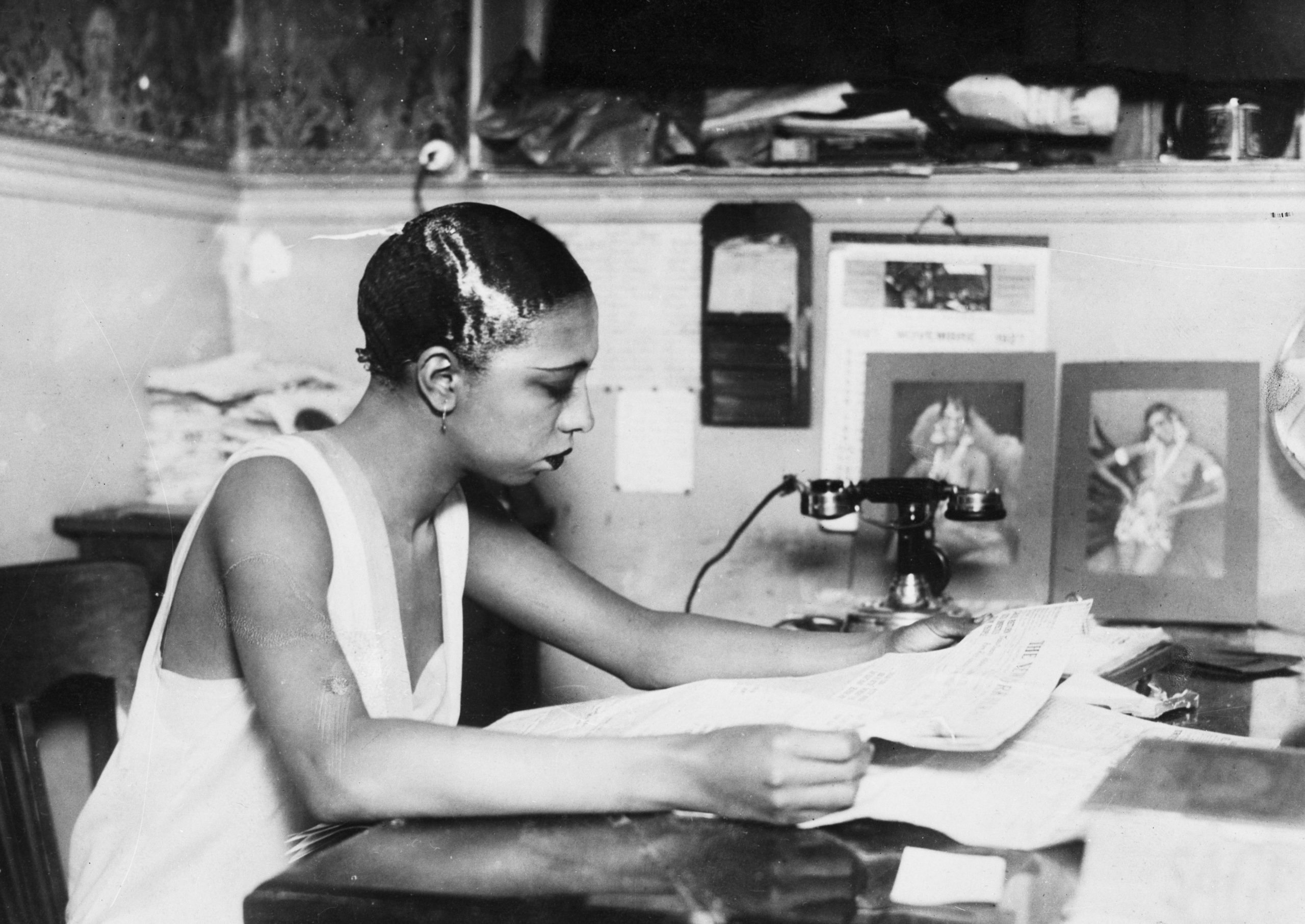 7 Instances FKA Twigs' Magnificence Appears Have been Much like Josephine Baker's 10 Joséphine Baker works in her own bar