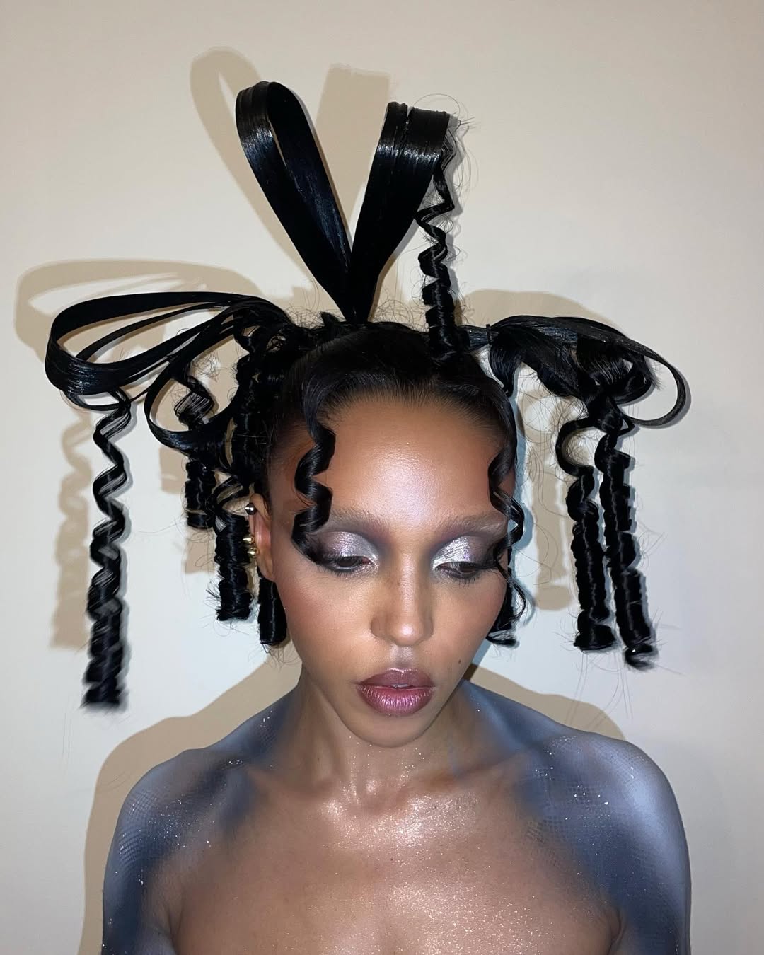 7 Instances FKA Twigs' Magnificence Appears Have been Much like Josephine Baker's 9 @louissouvestre / Instagram