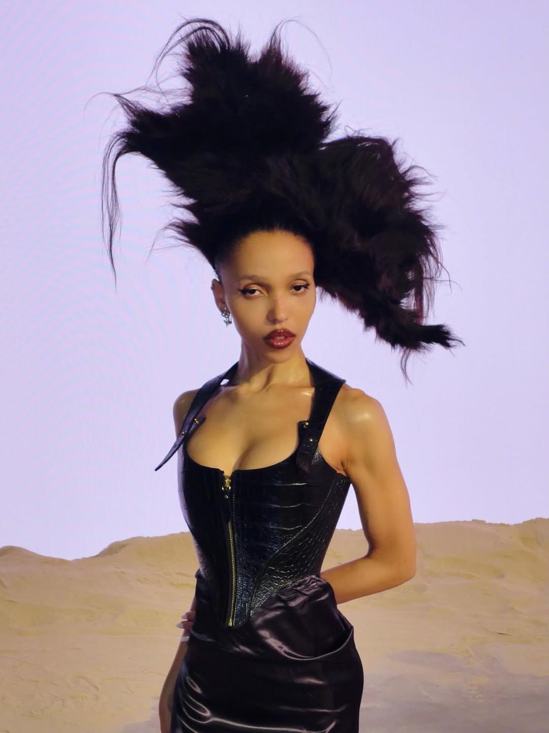 7 Instances FKA Twigs' Magnificence Appears Have been Much like Josephine Baker's 1 @louissouvestre / Instagram
