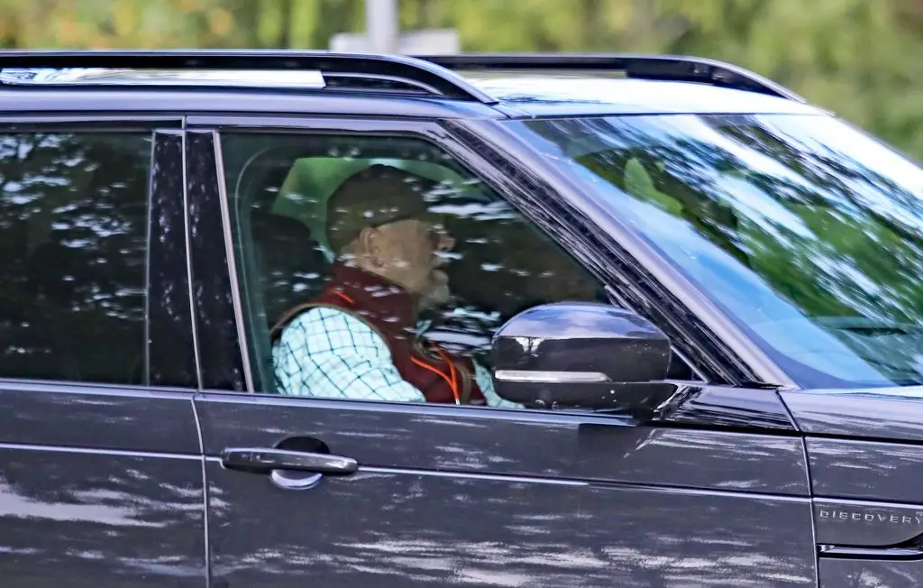 Prince William and Kate Middleton pictured on summer time vacation at Balmoral as they spend high quality time with royal family members forward of Prince Harry's huge return 4 Media image