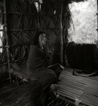 Lav Diaz unveils the “Ancestors” of Venetian film and unveils new projects