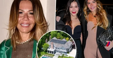 Libbie Mugrabi's mom Jane Scher defends her habits throughout 'unfair' public sale of her daughter's mansion 16 Libbie Mugrabi's mother Jane Scher defends her behavior during 'unfair' auction of her daughter's mansion
