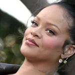 Rihanna Drives Fans Crazy With Steamy Underwear Pics As She Shows Off Her Curves