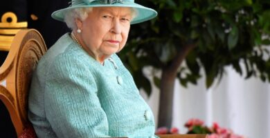 Queen Elizabeth threw her newspaper on the floor, disgusted by the name Lilibet Diana