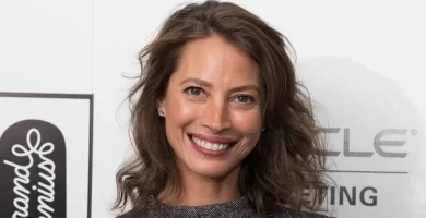 Mannequin Christy Turlington, 57, glows makeup-free in beautiful new pictures from abroad journey 31 Model Christy Turlington, 57, glows makeup-free in stunning new photos from overseas trip