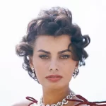 Sophia Loren celebrates her 92nd birthday! Her Unrecognizable Teen Pageant Days in Photos