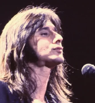 What happened to Don't Stop Believin' singer Steve Perry? In his solitary life, far from the spotlight