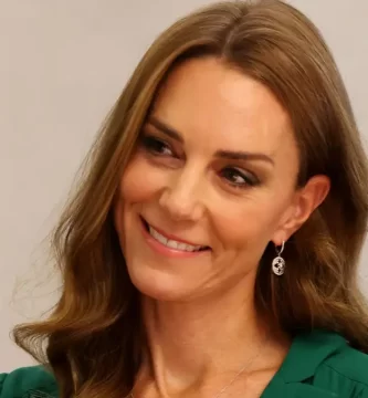 Kate Middleton admits she 'loves' this family chore 3 Kate Middleton admits she 'loves' this household chore