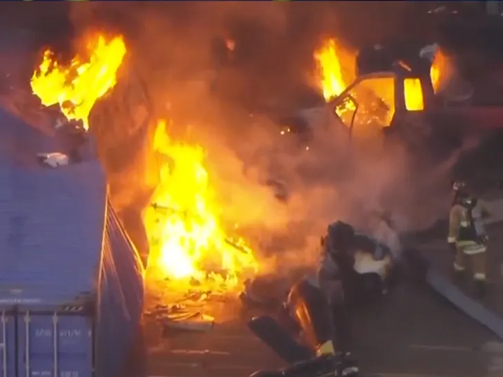 helicopter crash at Chatsworth 3