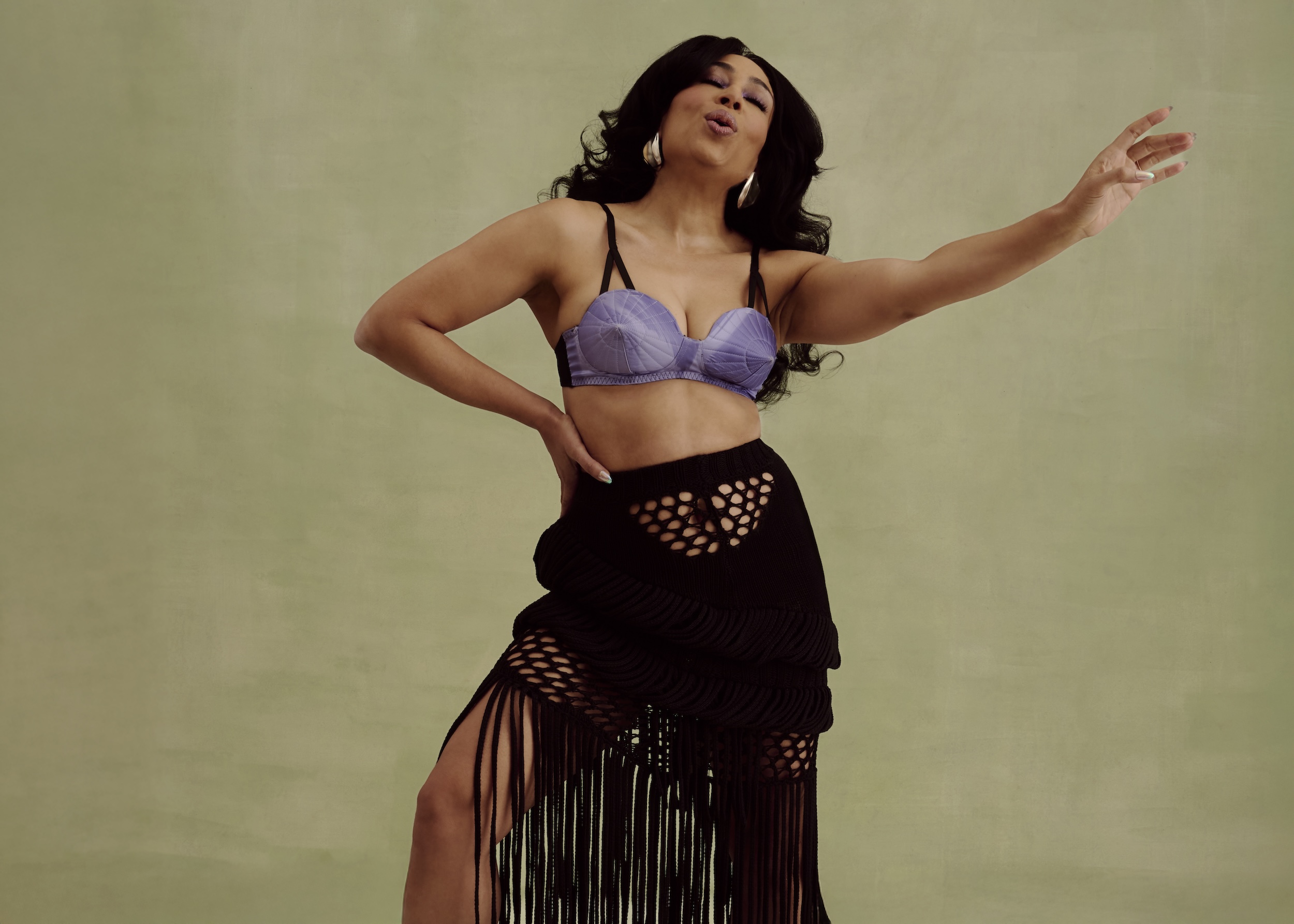 How Candice Hoyes Preserves Black Historical past and Magnificence With Her New Album “Anticipating” 4 Candice for Essence album 4