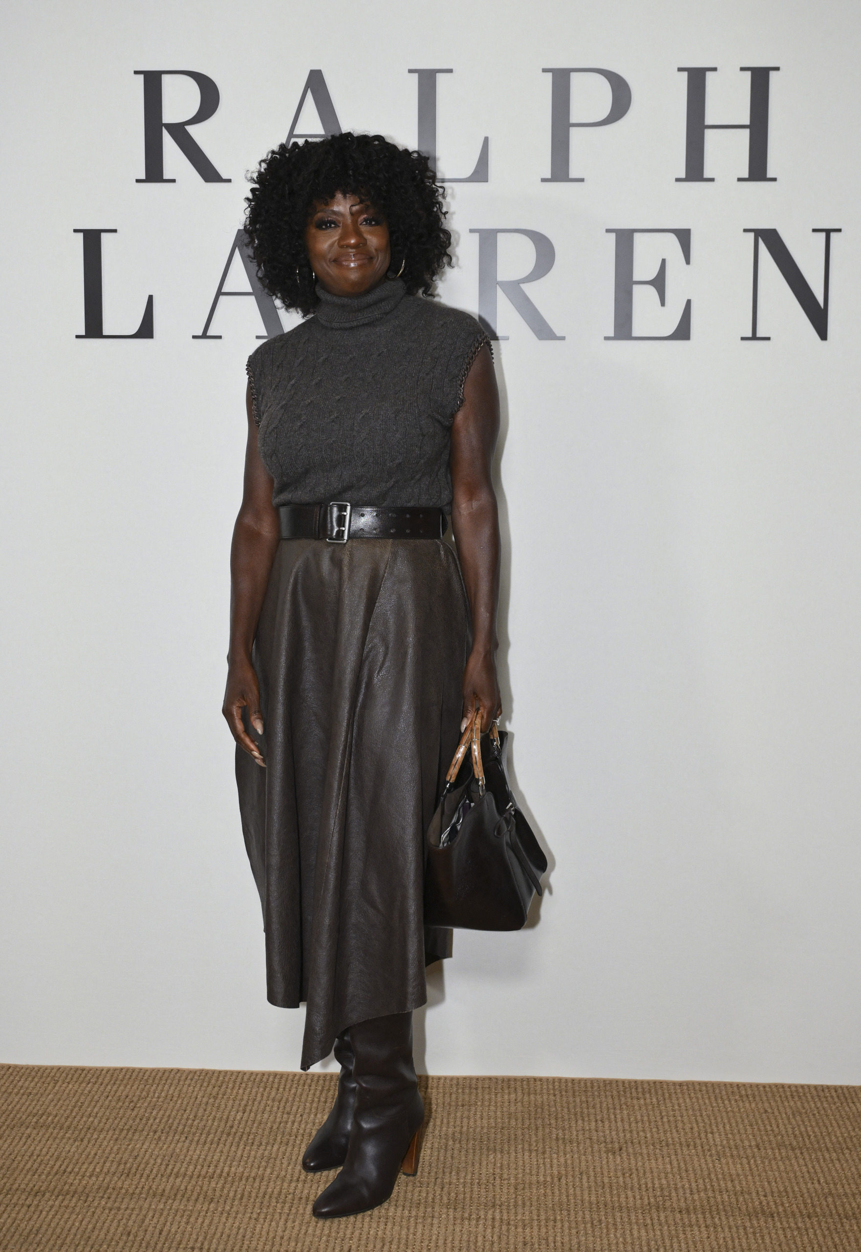 Our Favourite Entrance Row Celeb Moments at New York Vogue Week SS27 6 GettyImages 2293858067