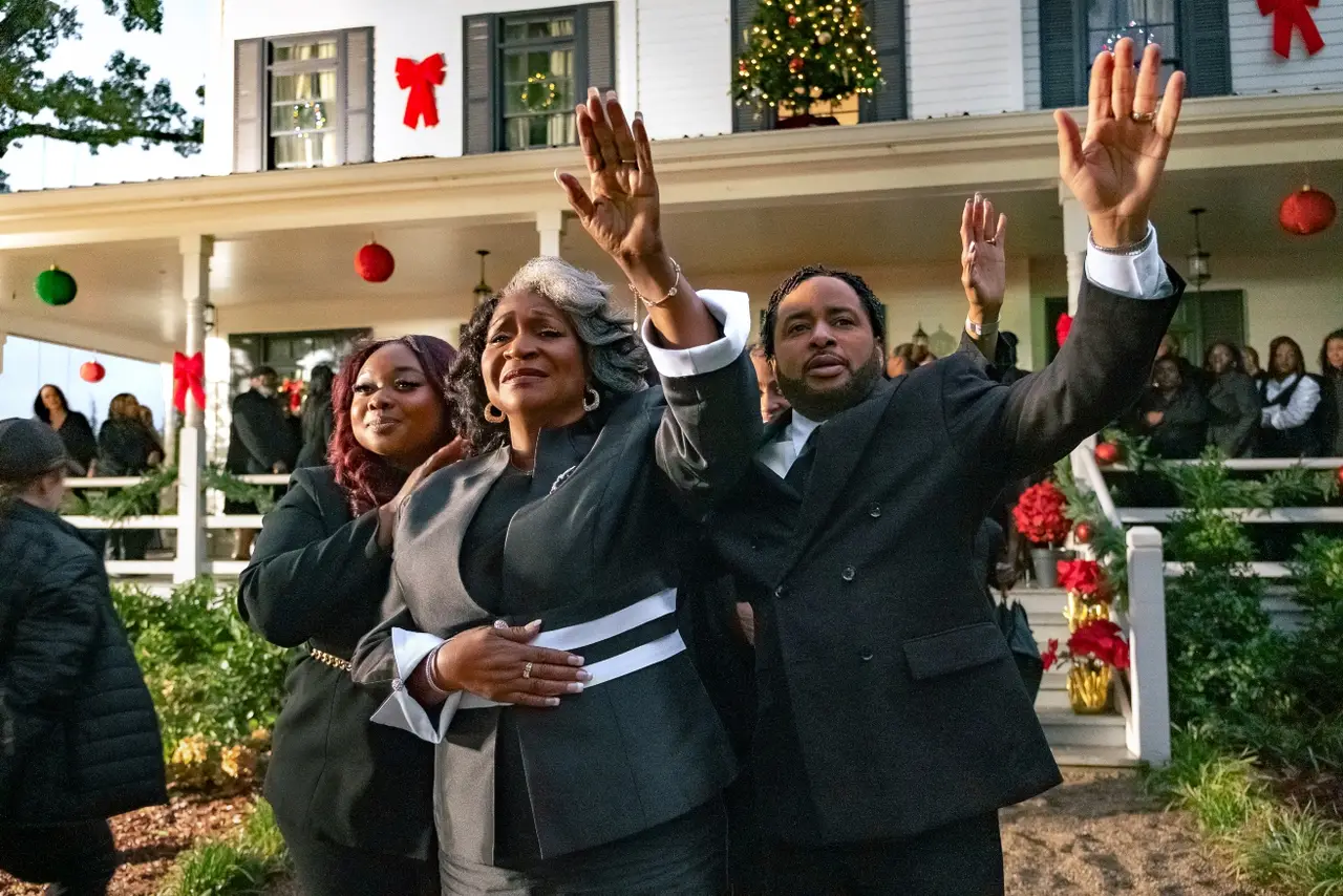 First Look: Fantasia and Tank Have a good time the Energy of Religion in Tyler Perry's 'The Gospel Of Christmas' 2 0e7aa4fb 30d1 4491 995c fae6220034aa