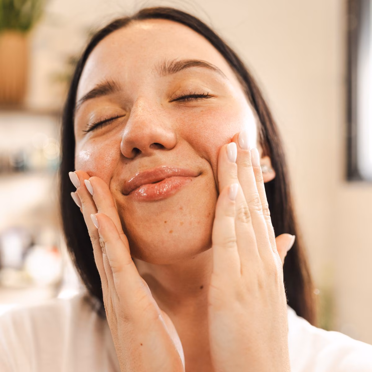 The Best, Top-Rated Acne Skin Care Products with Thousands of Reviews