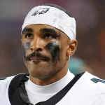 Jalen suffers during the season and blood clots are discovered in his lungs