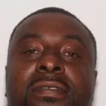 Arkansas inmate escapes prison after allegedly attacking two guards