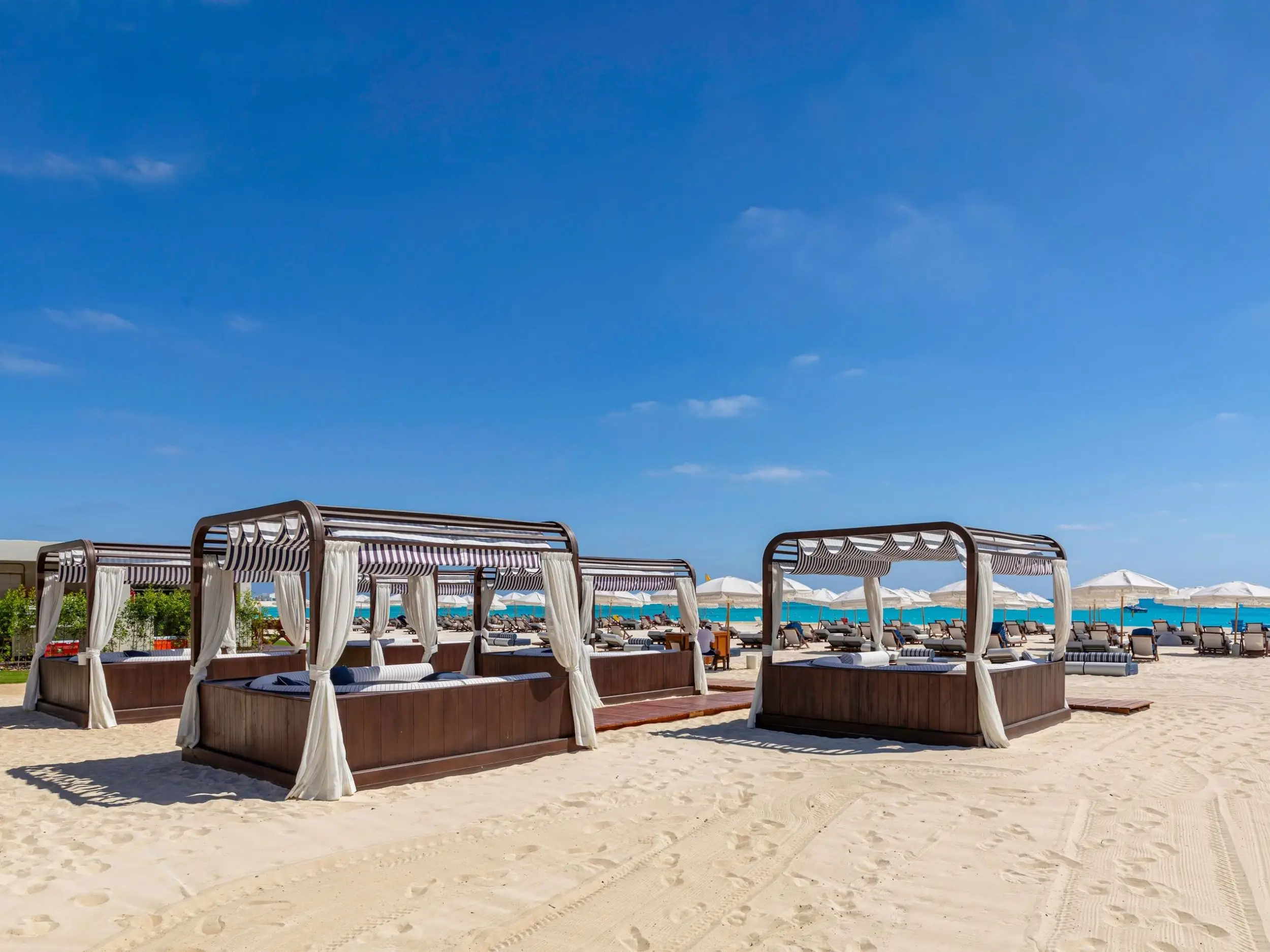 Emily felt like she was in Los Angeles at the Al Alamein Hotel.