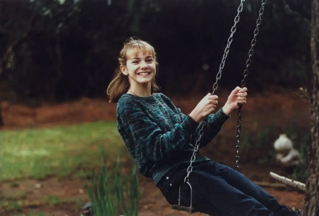 Larisa Oleynik, 45, Star of 10 Issues I Hate About You, Seems Dramatically Completely different in Her New Look 2 larisa oleynik young