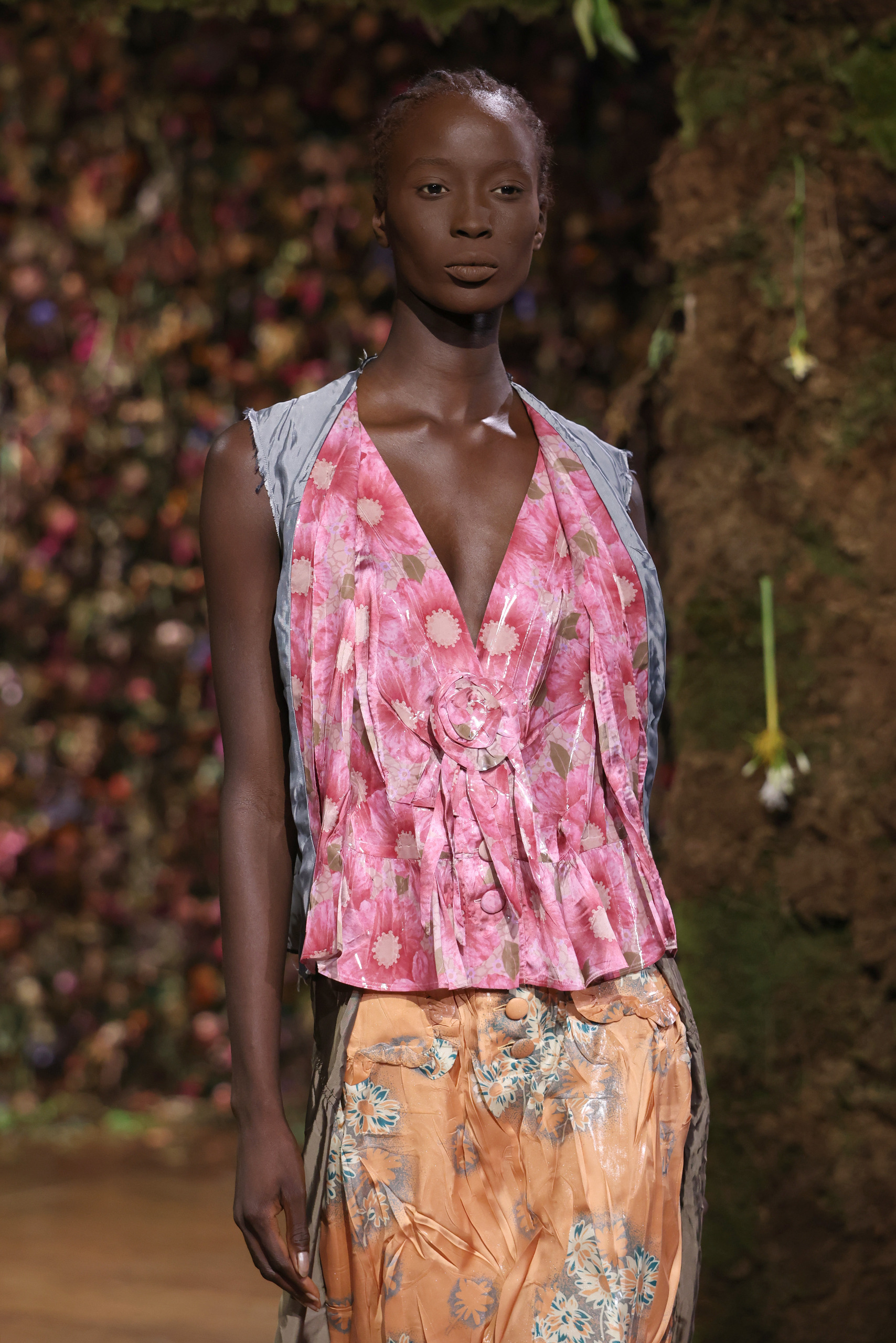 Magnificence Developments Black Ladies Ought to Attempt Throughout Paris Style Week 4 GettyImages 2297742718