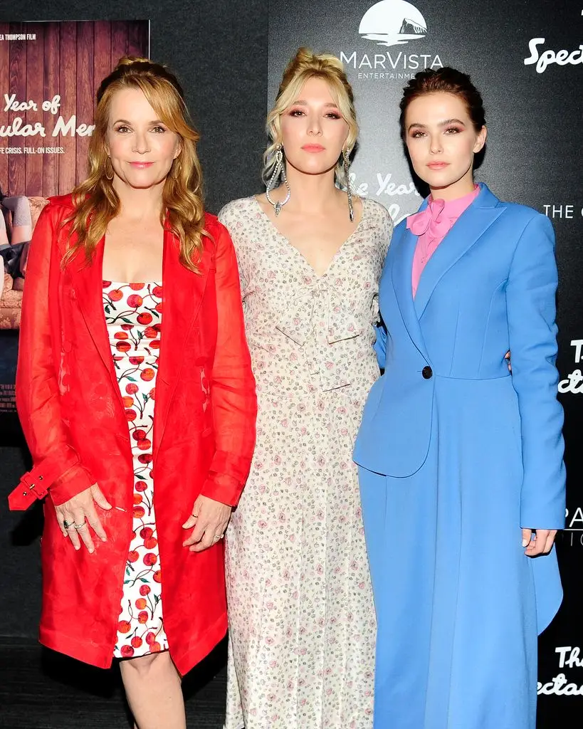 Lea (left) with her daughter Maddie (center) and Zoey in 2018 