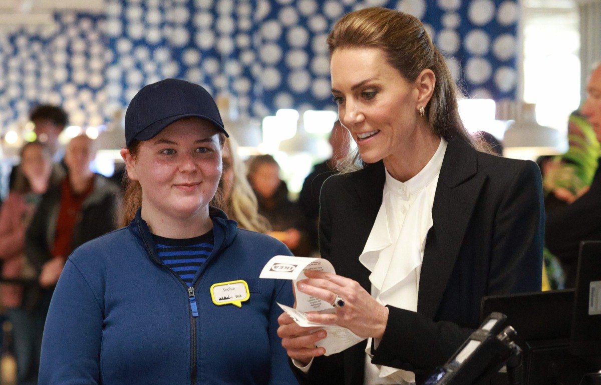 Prince William and Kate pretended to work at IKEA, as a result of it is hilarious, proper? 2 coverimages56081480